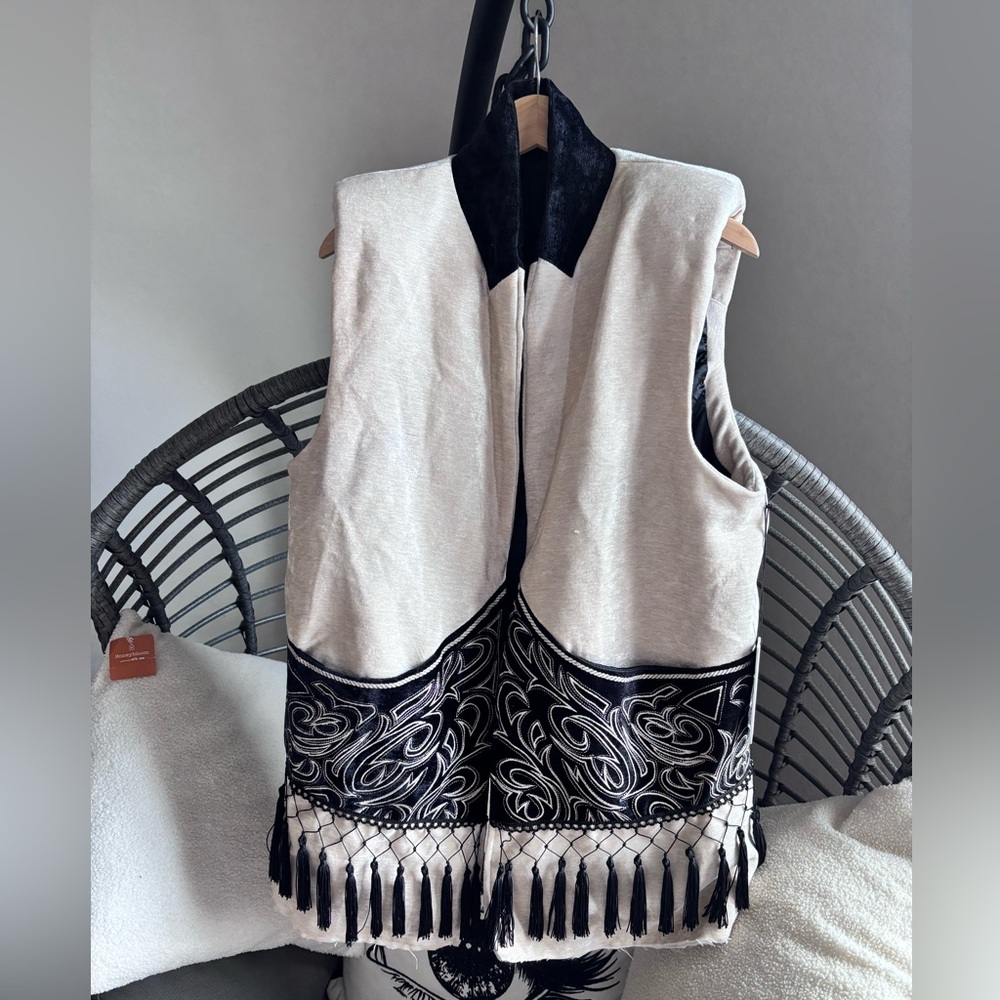 DYLAN LEX VEST WITH EMBROIDERY NEW NWT NIB DYLANLEX M - Picture 5 of 9
